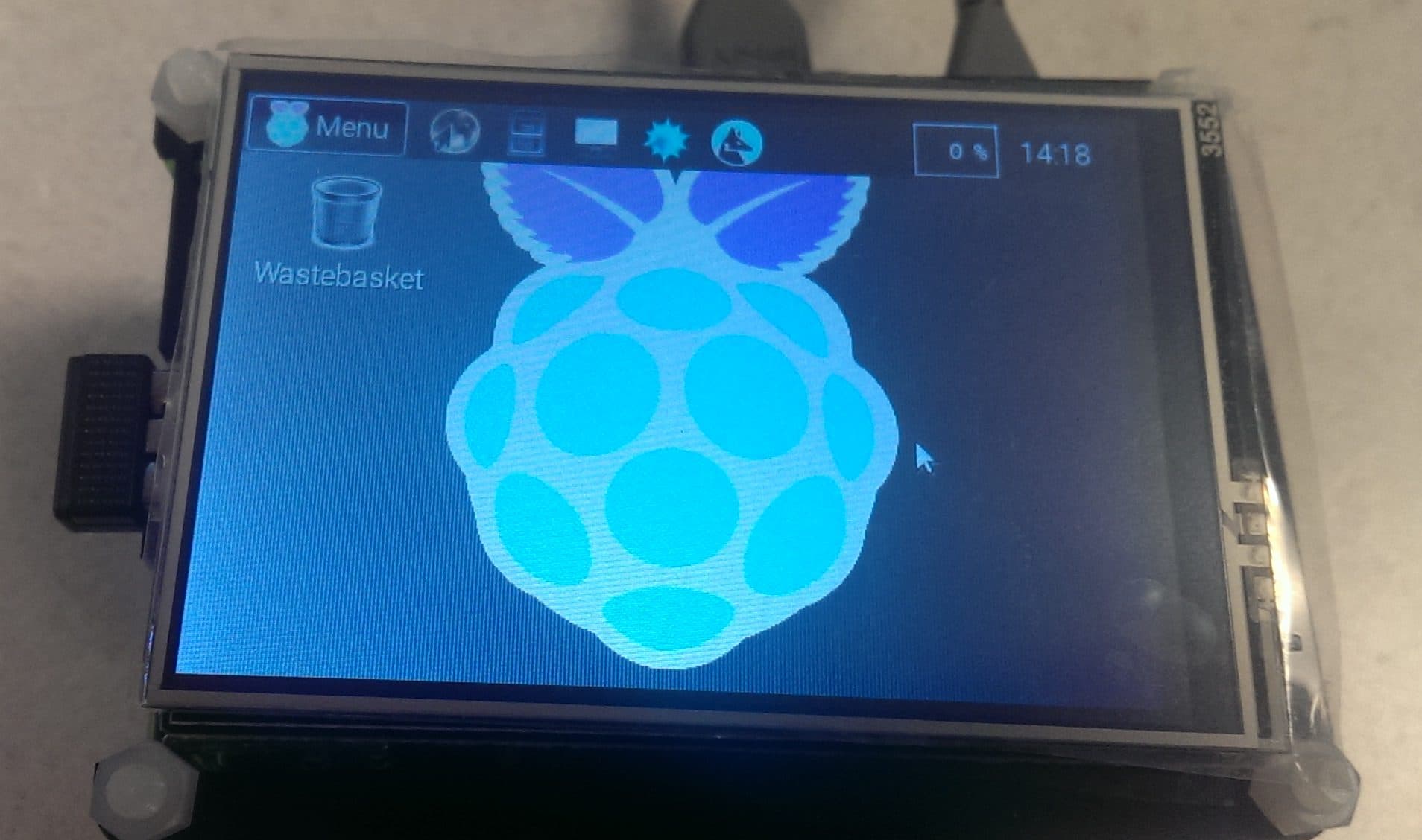Raspberry pi LCD inverted colors